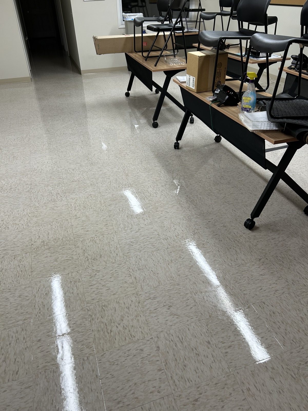 How Often Should a Commercial Office Be Professionally Cleaned?